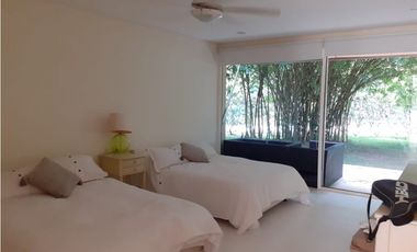 Casa en Baru, condominio cerrado