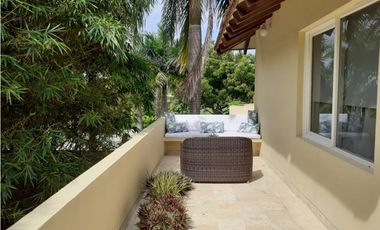 Casa en Baru, condominio cerrado