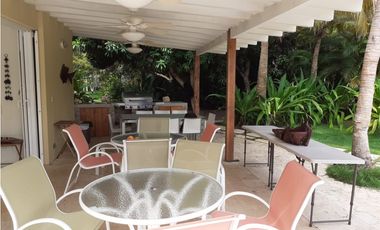 Casa en Baru, condominio cerrado