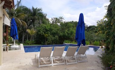 Casa en Baru, condominio cerrado