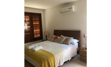 Casa en Baru, condominio cerrado