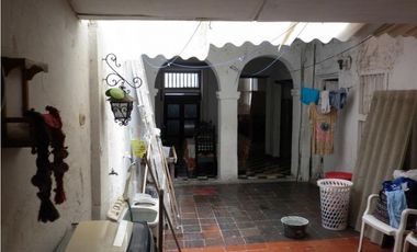 Casa centro amurallado