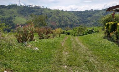 LOTE EN VENTA EN ARAUCA/CALDAS