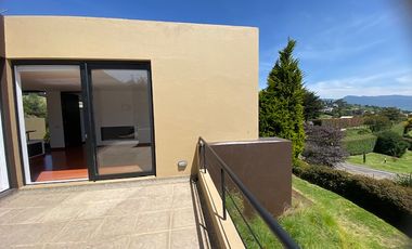 En Renta hermosa Casa en conjunto cerrado Casa de Campo, La Calera