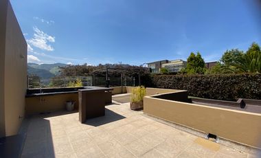 En Renta hermosa Casa en conjunto cerrado Casa de Campo, La Calera