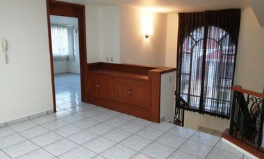 Casa Dentro de Coto Bugambilias Primera Sección