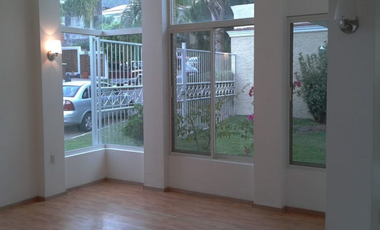 Casa Dentro de Coto Bugambilias Primera Sección