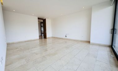 Departamento en renta bosque real vista al golf