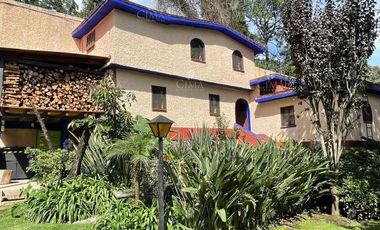 Venta casa en Fraccionamiento Real Monte Casino, Huitzilac -V347