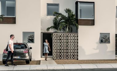 LAS PALMAS: Casa residencial en Nuevo Oriente Mérida!
