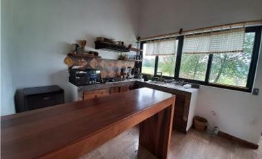 ACOGEDORA CASA EN RENTA EN LA CUADRILLA, VALLE DE BRAVO