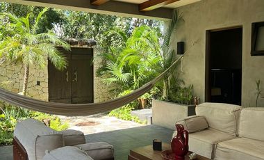 Casa en  Venta en Bosques de Bambu en Playa del Carmen