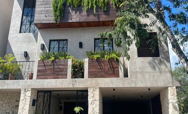 Casa en  Venta en Bosques de Bambu en Playa del Carmen