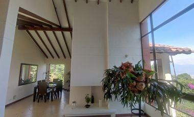 Venta de Casa campestre en el Escobero Envigado C.4177411