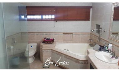 SE VENDE CASA CON PISCINA PRIVADA EN BETHANIA (5)