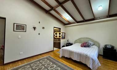 SE VENDE O SE ARRIENDA MAGNFICA CASA EN CAMINO DE PUEBLO VIEJO COTA