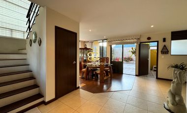 SE VENDE O SE ARRIENDA MAGNFICA CASA EN CAMINO DE PUEBLO VIEJO COTA