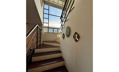 SE VENDE O SE ARRIENDA MAGNFICA CASA EN CAMINO DE PUEBLO VIEJO COTA