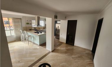 Casa para Venta y Arriendo Altos del Poblado