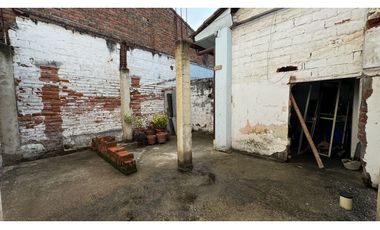 Casa mejora de una planta en venta Barrio La Colombina Palmira Valle