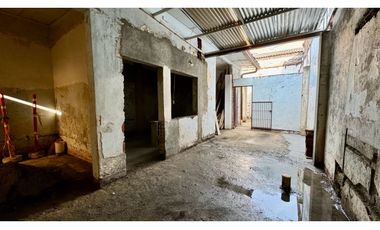 Casa mejora de una planta en venta Barrio La Colombina Palmira Valle