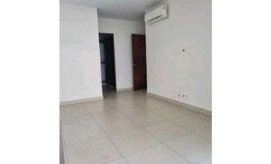 APARTAMENTO EN HOWARD