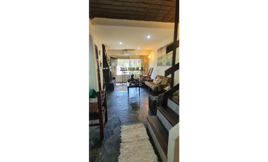 Excelente Triplex en Zona Duplex a la venta