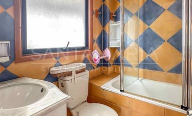 Casa en Venta en Avenida Daniel Vera, Tomé