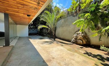 Casa en Venta en Santa Anita Club de Golf en Tlajomulco de Zúñiga, Jalisco.