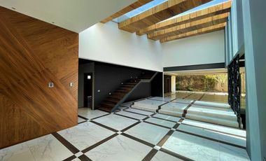 Casa en Venta en Santa Anita Club de Golf en Tlajomulco de Zúñiga, Jalisco.