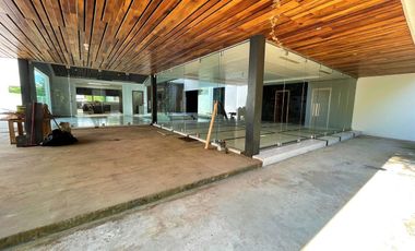 Casa en Venta en Santa Anita Club de Golf en Tlajomulco de Zúñiga, Jalisco.