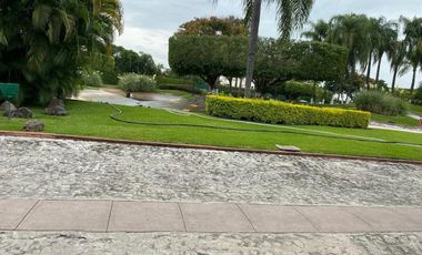 VENTA CASA EN KLOSTER SUMIYA FRENTE AL LAGO