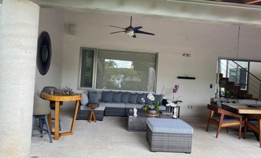 VENTA CASA EN KLOSTER SUMIYA FRENTE AL LAGO