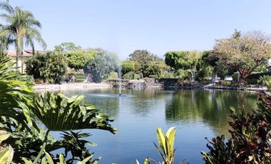 VENTA CASA EN KLOSTER SUMIYA FRENTE AL LAGO