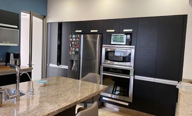 VENTA CASA EN KLOSTER SUMIYA FRENTE AL LAGO