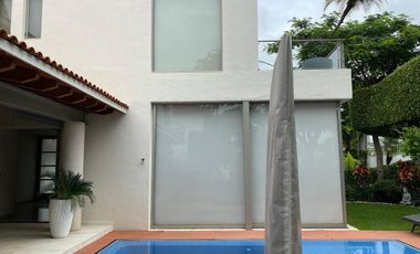 VENTA CASA EN KLOSTER SUMIYA FRENTE AL LAGO