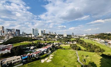 Exclusivo Penthouse en Bosque Real con Impresionante Vista al Campo de Golf
