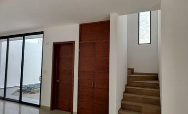 HERMOSA RESIDENCIA EN VENTA EN VILLAS DE LAS PALMAS