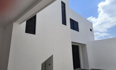 HERMOSA RESIDENCIA EN VENTA EN VILLAS DE LAS PALMAS