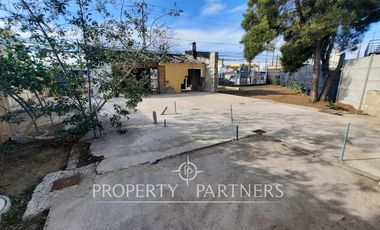 terreno de uso comercial en venta en importante avenida de Concon .