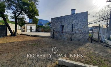 terreno de uso comercial en venta en importante avenida de Concon .