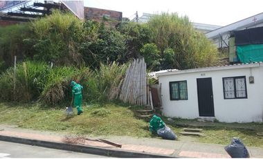 Vendo lote por AV BELALCAZAR