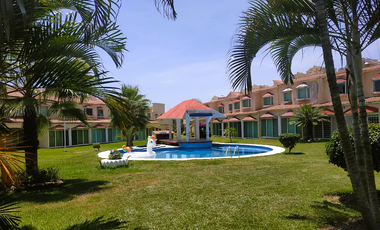 MORELOS YAUTEPEC FRACC. LOS MANGOS COCOYOC CASA EN VENTA