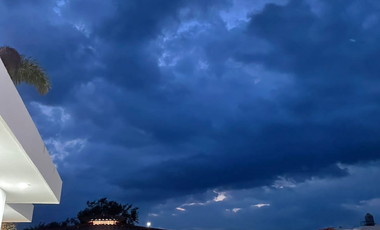 LOCAL DE FIESTA EN VENTA