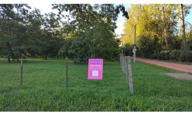 Ibarlucea: Calle 3 y Rivadavia, Barrio abierto Don Hector terreno en esquina de 477 m2, Santa Fe Argentina