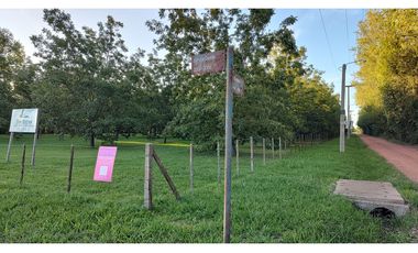 Ibarlucea: Calle 3 y Rivadavia, Barrio abierto Don Hector terreno en esquina de 477 m2, Santa Fe Argentina