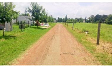 Ibarlucea: Calle 3 y Rivadavia, Barrio abierto Don Hector terreno en esquina de 477 m2, Santa Fe Argentina