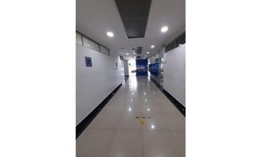 Venta Oficina Centro Comercial Estación Niquía, Bello