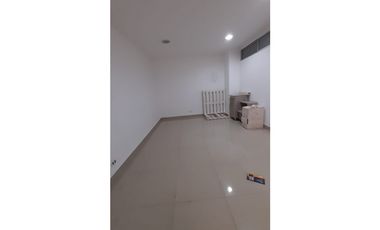 Venta Oficina Centro Comercial Estación Niquía, Bello