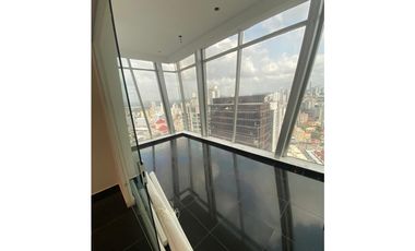 OFICINA / OBARRIO / PH SL55 / 250M2 / DIVISIONES / 4 PARKING / AIRE AC